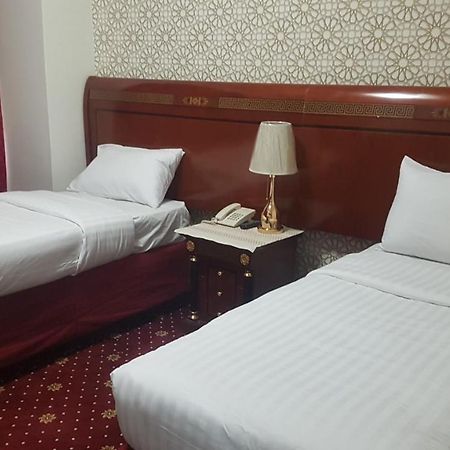 Karam Taibah Almasi Hotel Medina Eksteriør billede