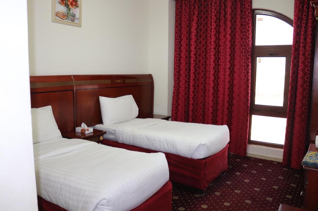 Karam Taibah Almasi Hotel Medina Eksteriør billede